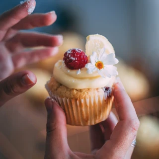 Airtender Filled Cupcake